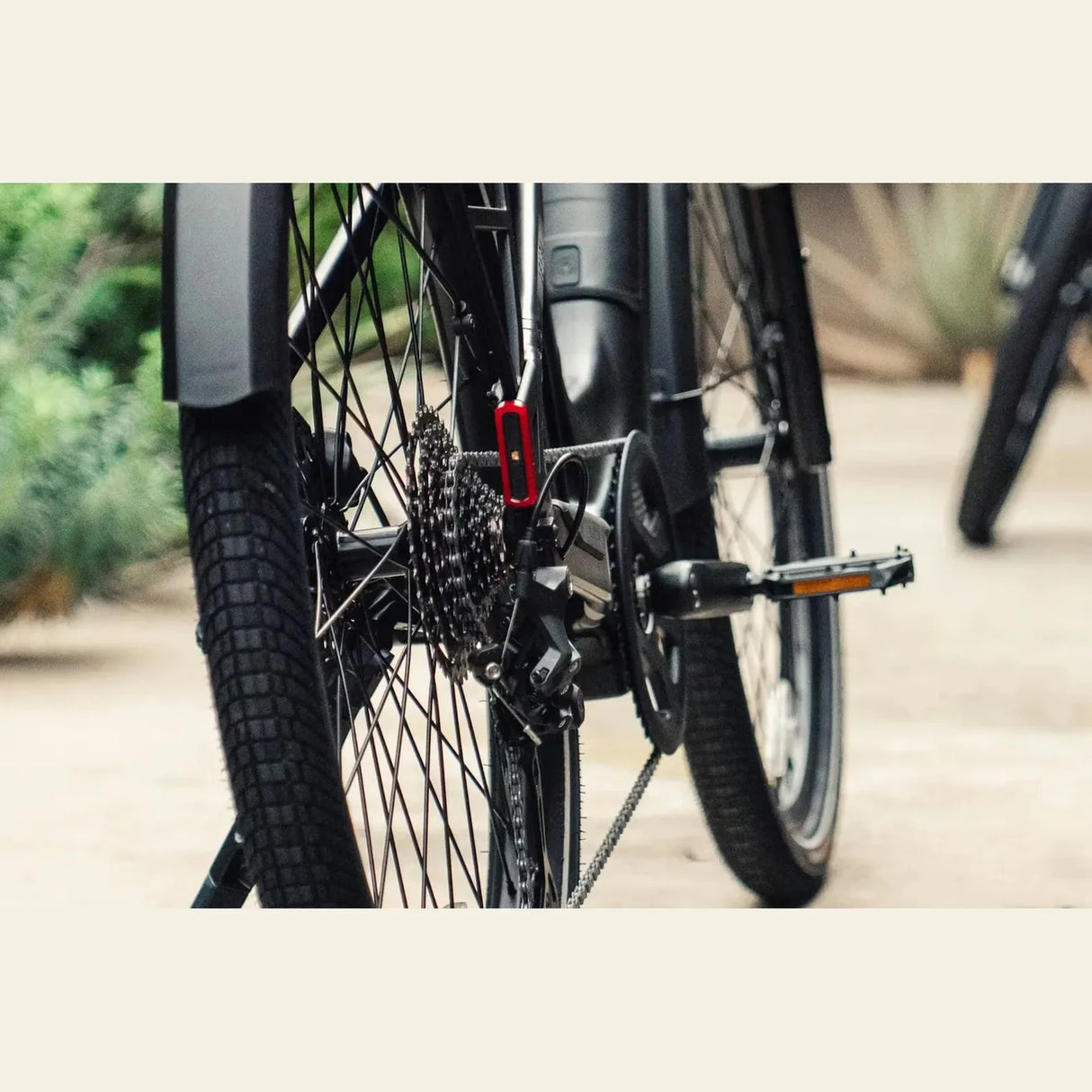 Aventon Trava ADV Low Step - Anthracite Black
