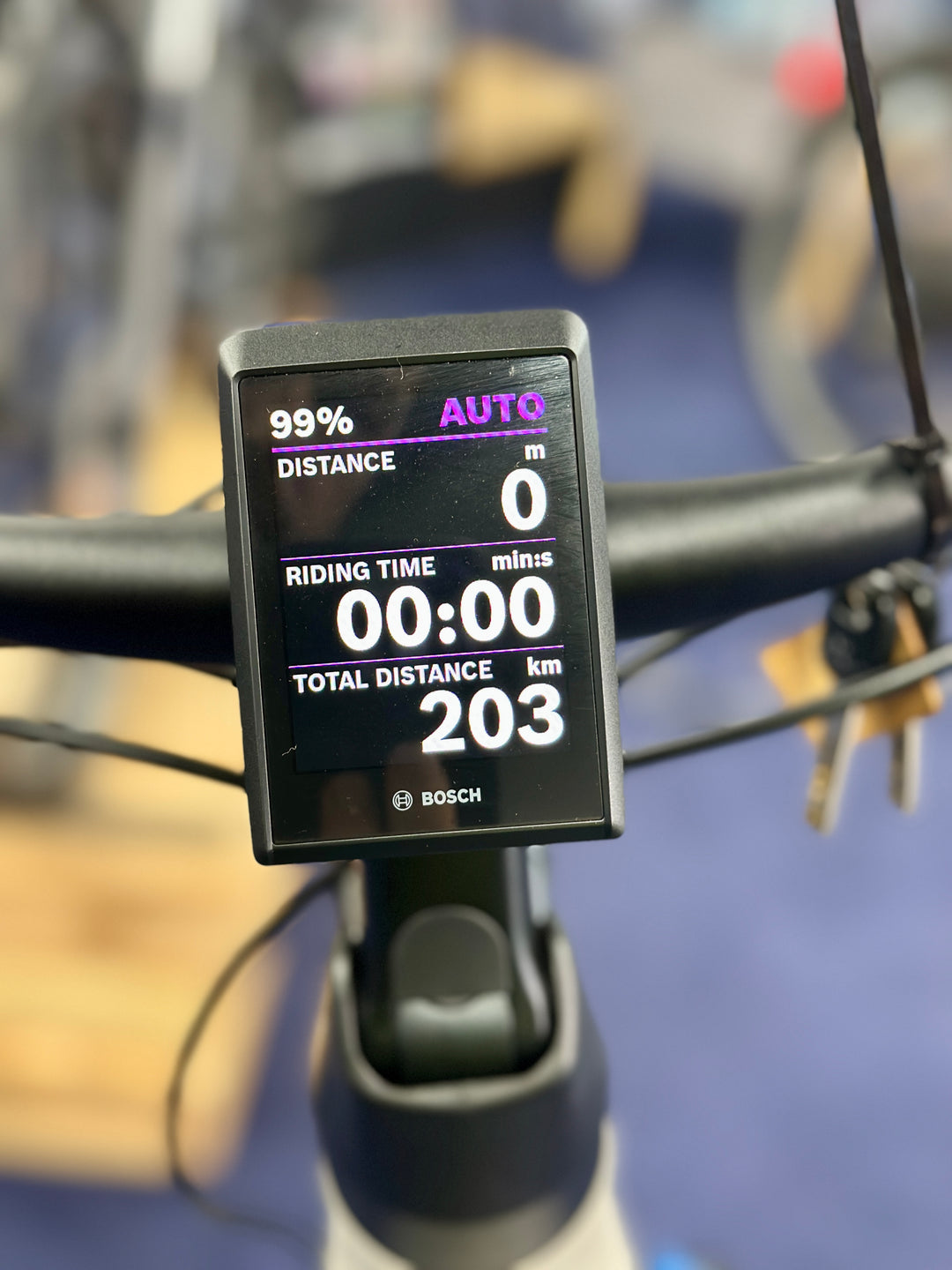 Moustache J - Ex-Demo Medium, MIK equipped, only 203km's total on ODO!