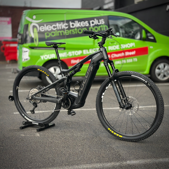 Focus Thron² 6.8 (Ex-Demo, Low Km, Full warranty Incl.)